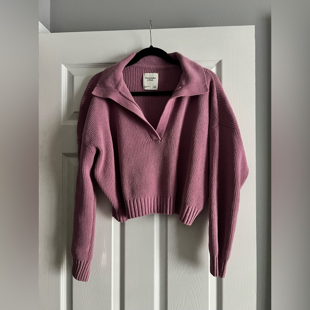 Abercrombie & Fitch Pink V-Neck Sweater